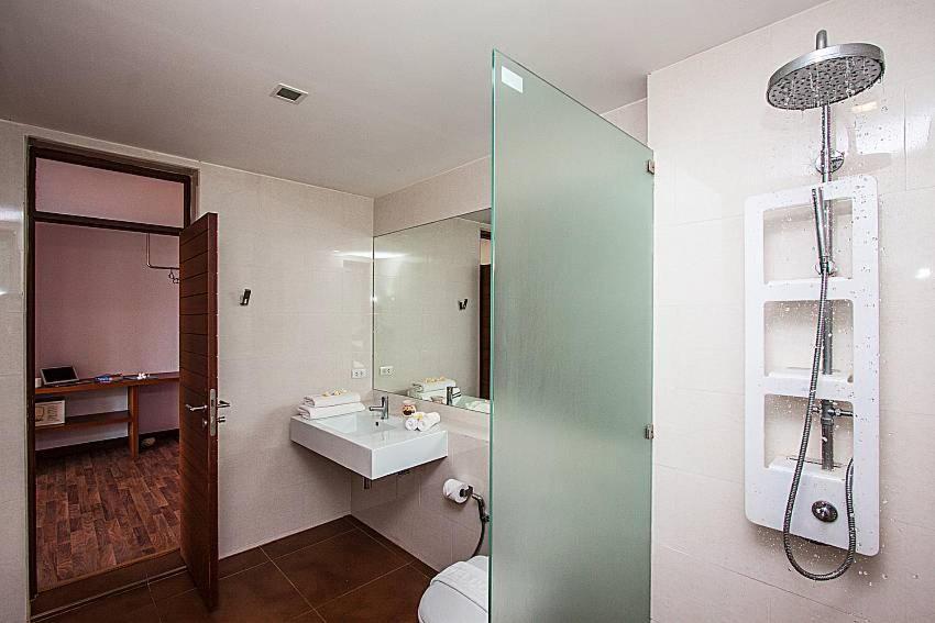 Nantra Thongson Bay Resort & Villas - Monthly Service Choeng Mon Buitenkant foto