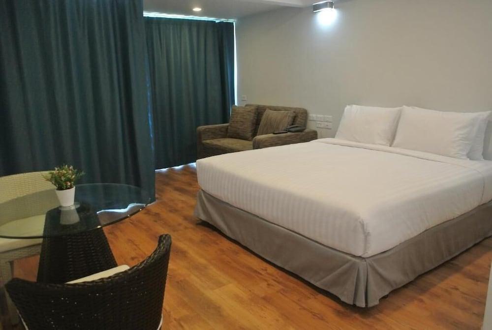 Nantra Thongson Bay Resort & Villas - Monthly Service Choeng Mon Buitenkant foto
